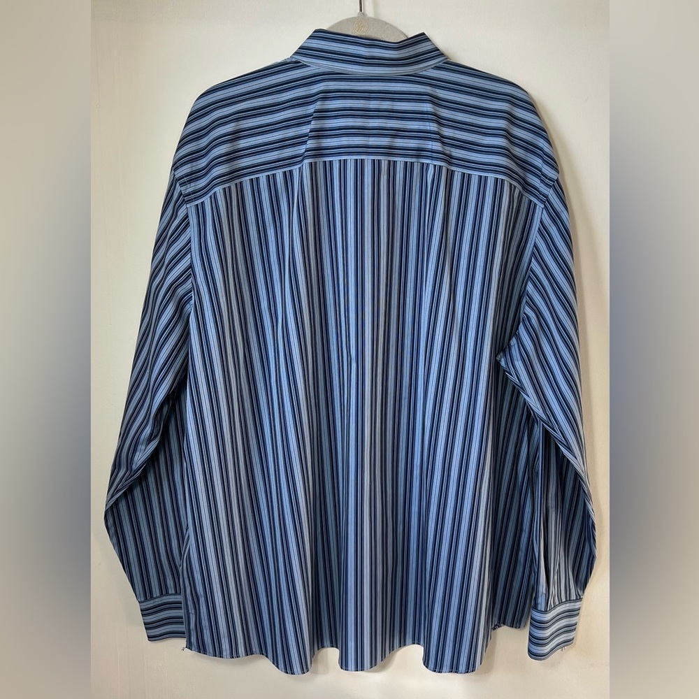 Like New! Men’s Eddie Bauer Long Sleeve Shirt Size XXL - Picture 2 of 7